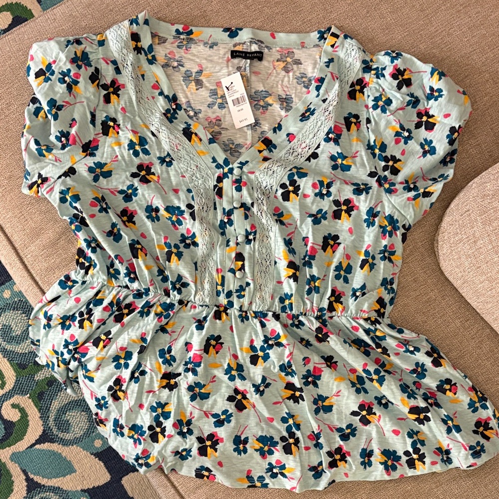 Lane Bryant NWT Floral Lace Trim Top
